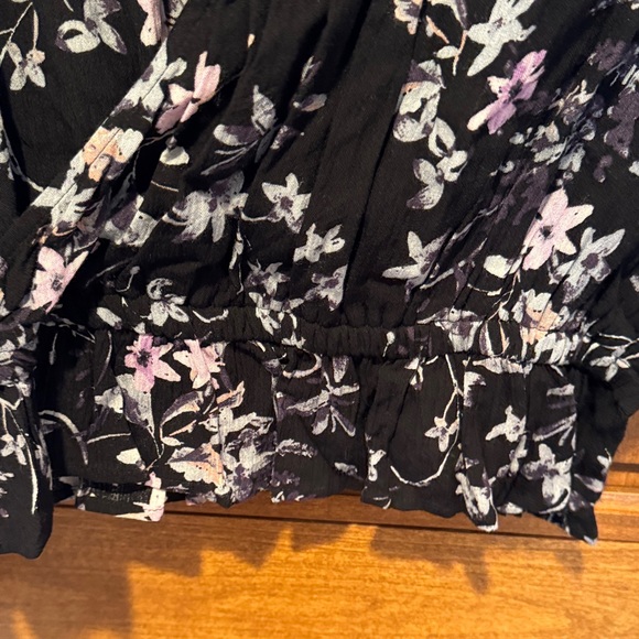 Express Black Floral Long Sleeve Blouse - Picture 8 of 8